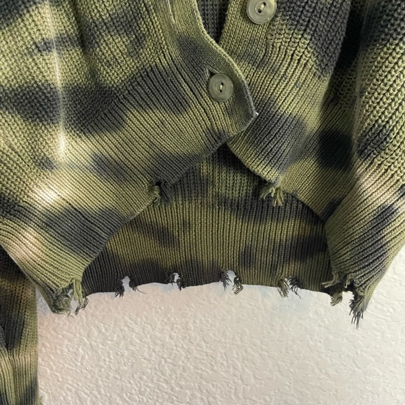 Young Fabulous and Broke green camo Tie-Dye distressed Women's Cardigan. New - Picture 6 of 11